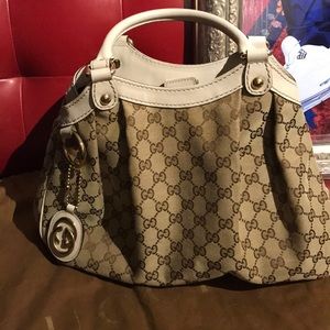 Gucci small Sukey hamdbag